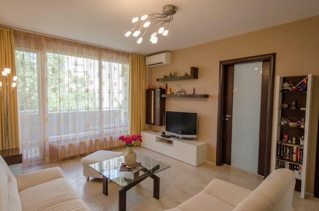 Apartment "Bella" Gabrovo Kültér fotó