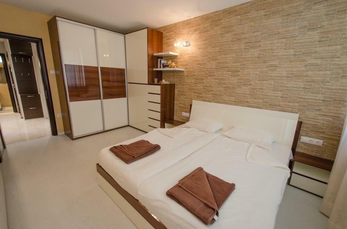Apartment "Bella" Gabrovo Kültér fotó