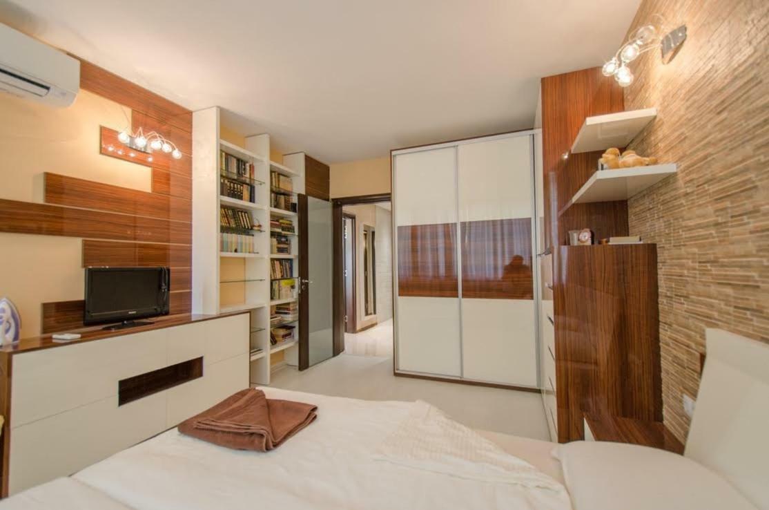 Apartment "Bella" Gabrovo Kültér fotó